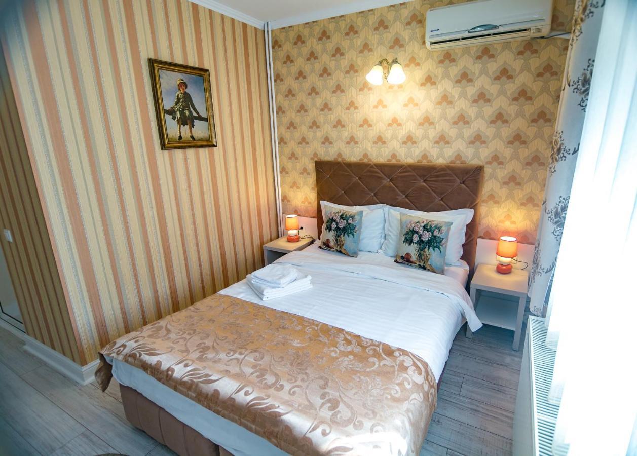 Hotel Floare De Iris Vama Veche Esterno foto
